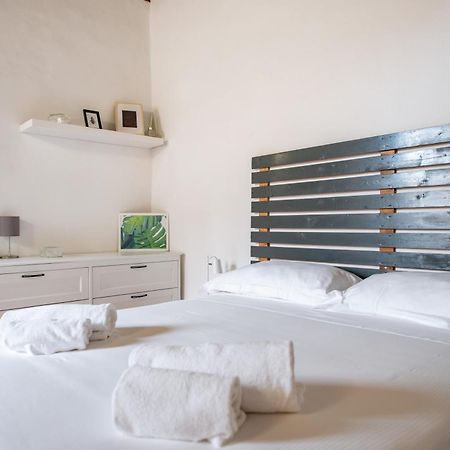 2 Rooms Next To A Market And Piazza Santa Croce - Homeunity Florencja Zewnętrze zdjęcie