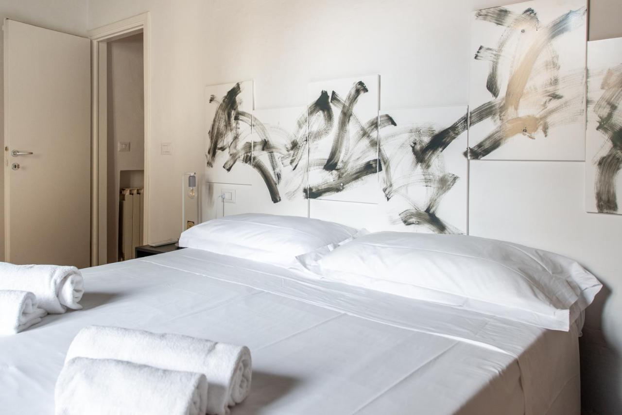 2 Rooms Next To A Market And Piazza Santa Croce - Homeunity Florencja Zewnętrze zdjęcie