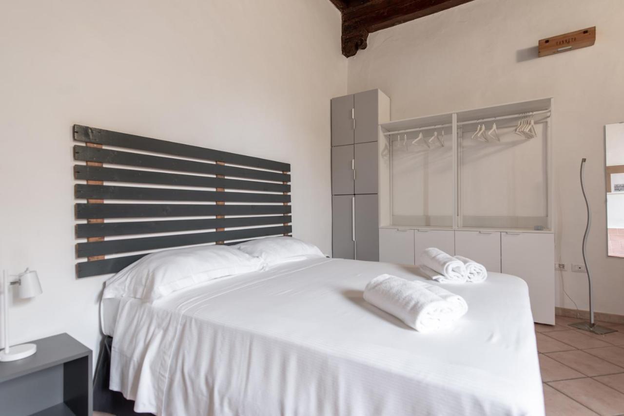 2 Rooms Next To A Market And Piazza Santa Croce - Homeunity Florencja Zewnętrze zdjęcie